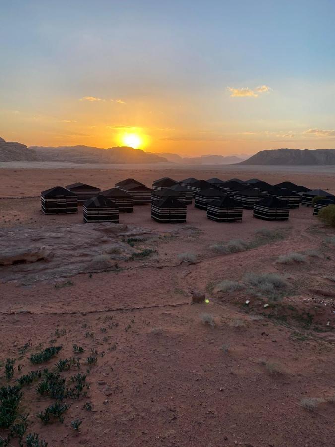 Salem Camp Hotel Wadi Rum Exterior foto